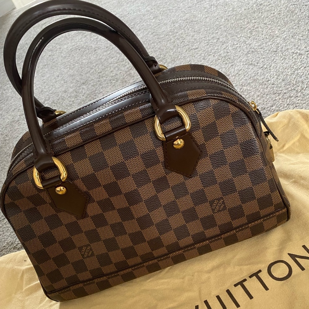 Louis Vuitton damier duomo purse
